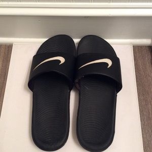 Men’s Size 11 Nike Slides